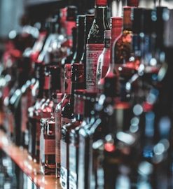 Prohibicja po polsku – alkohol pod prawną lupą
