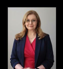Perfekcjonizm, chaos, poczucie winy. Tak objawia się ADHD u dorosłych kobiet.