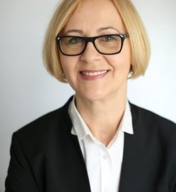 OnkoCafe zmienia sposób mówienia o raku piersi. Zamiast straszyć – uczy, wspiera i działa