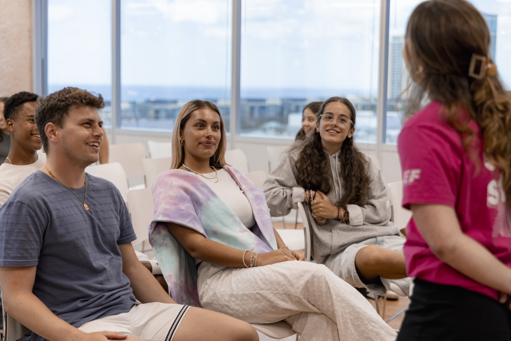 Jak Polacy radzą sobie z angielskim? Najnowszy raport EF pokazuje duże różnice między regionami i pokoleniami