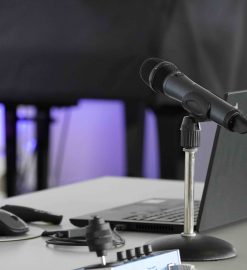 Podcast zamiast szkolenia Przedsiębiorcy coraz częściej uczą się, słuchając historii innych ludzi
