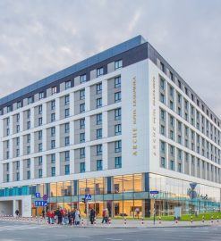 Hotel w mieście czy poza miastem?
