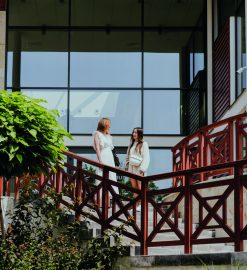 Odpoczynek bez wyjazdu za granicę – dlaczego polskie uzdrowiska wracają do łask?